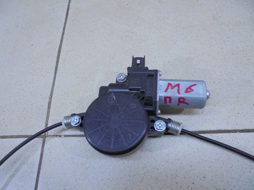 Стеклоподъемник электр. передний правый GS1D58590A
