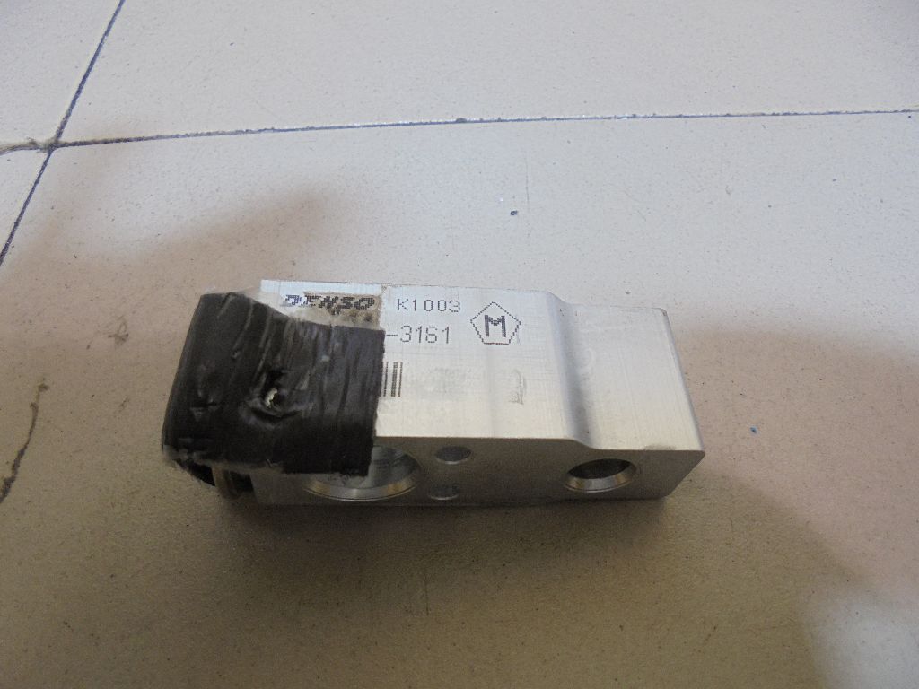 Клапан кондиционера 80221STXA41