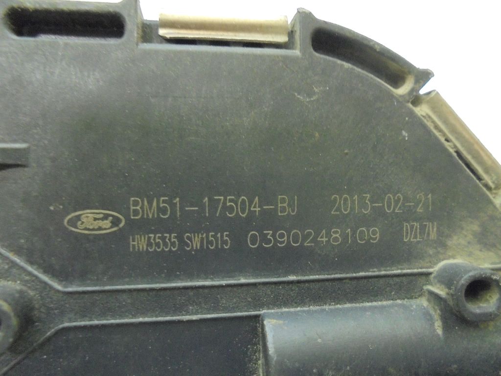 Моторчик стеклоочистителя передний 1850569